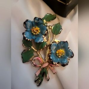 Vintage Enamel Flower Brooch